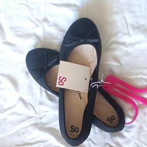 Brand new black ballerina flats
